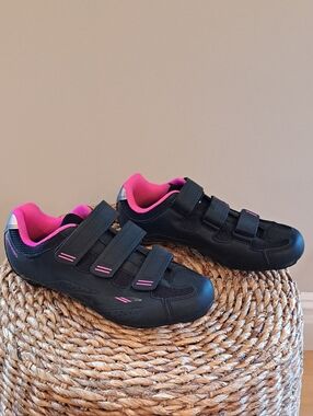 NWOT Tommaso Womens Pista 100 Black/Pink Indoor Cycling/Spin Shoes EU40/US9